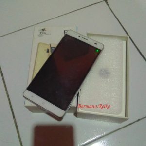 Ken R7